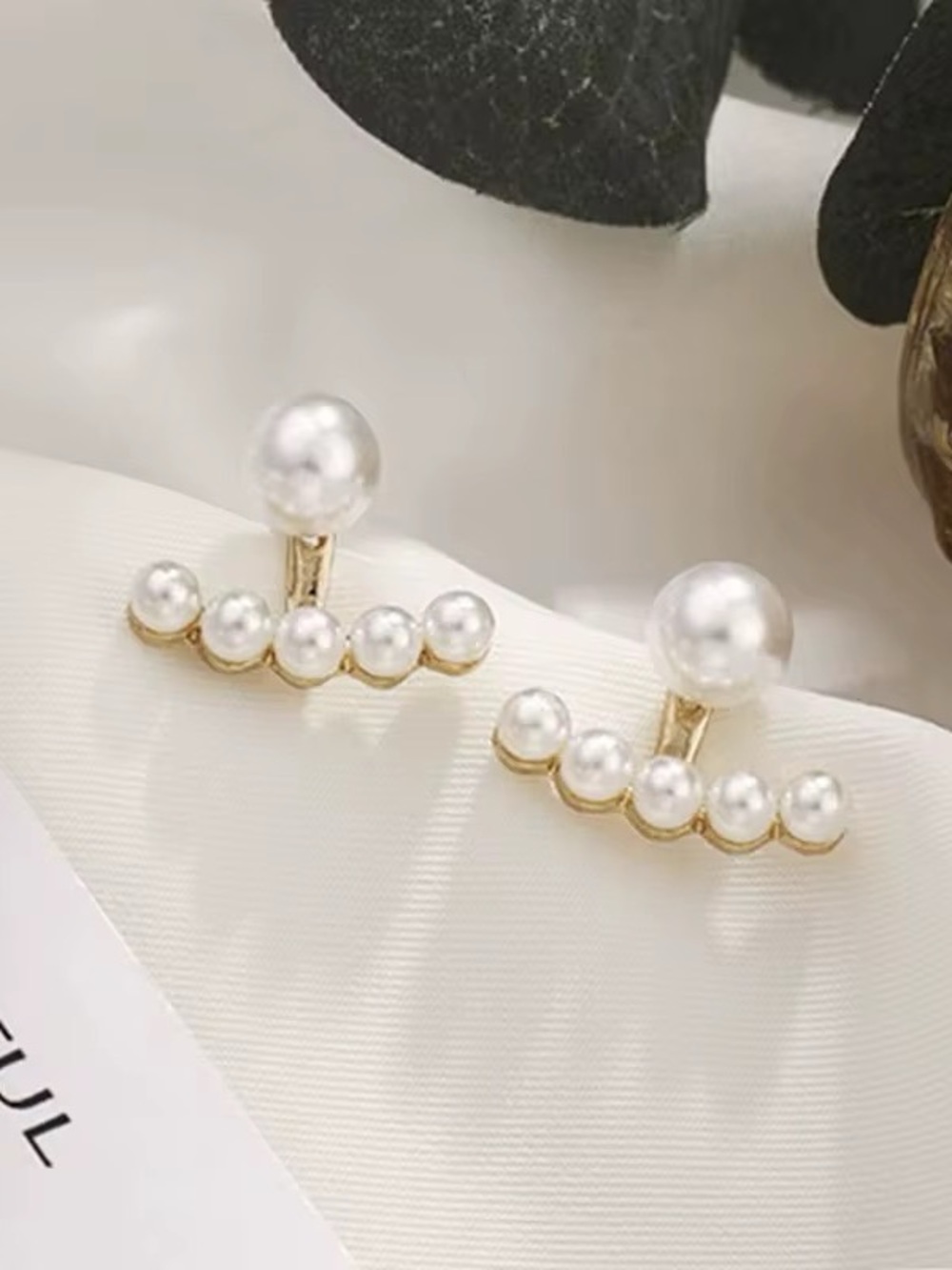 ***Dainty Pearl Double-Row Ear Jacket Earrings - White Pearlescent